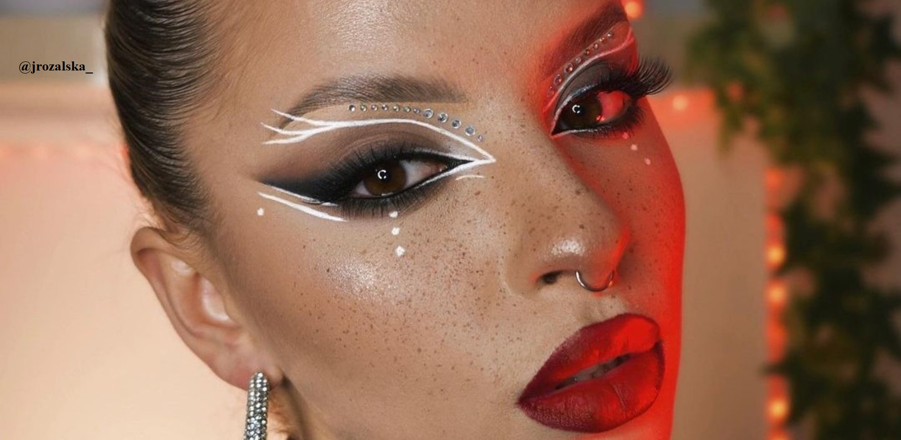 White Eyeliner With Epic Makeup Looks Will Take Your Breath Away