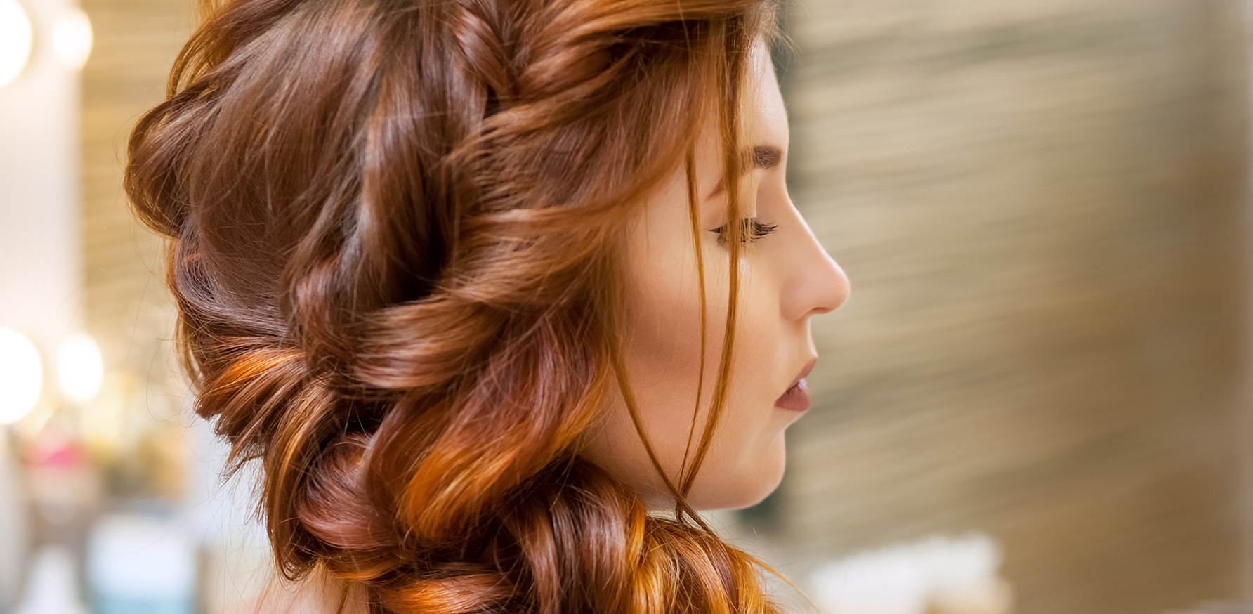 exciting-hair-color-trends-girl-with-beautiful-auburn-hair-color