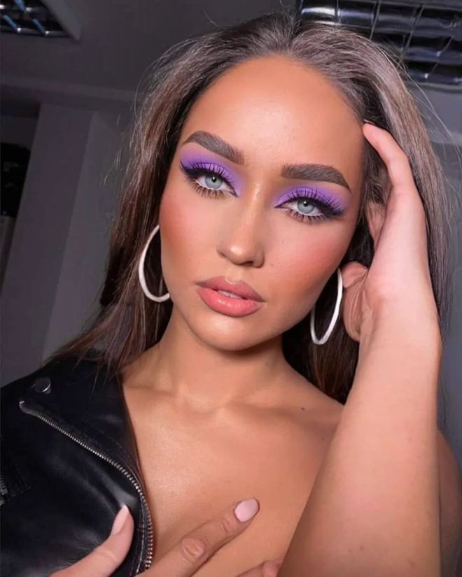 Steal The Spotlight By Incorporating Lilac Makeup Looks Into Your Style
