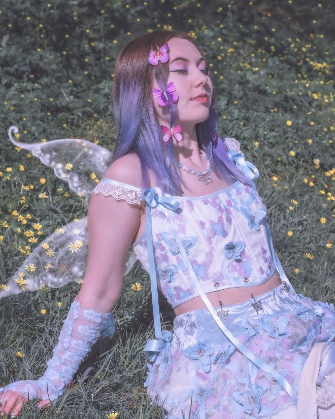 From Pastels to Florals: Discover the Beauty of Fairycore Aesthetics