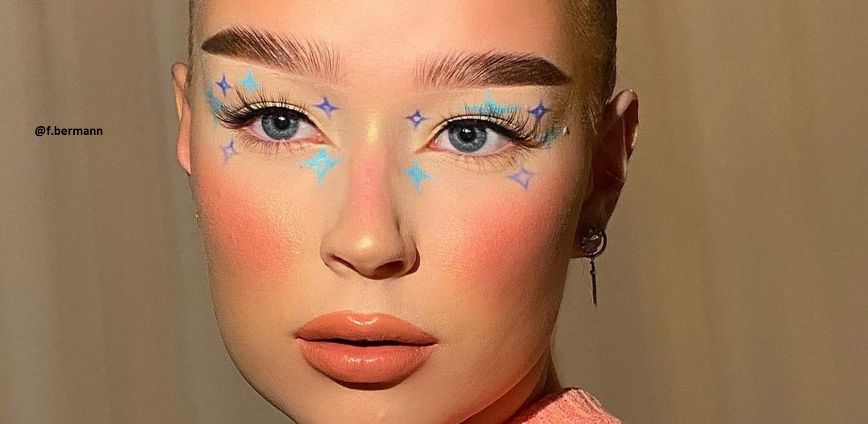Upgrade Your Spring Makeup Game with These Pastel Eyeliner Ideas
