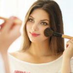 sustainable-makeup-beauty-woman-applying-her-makeup